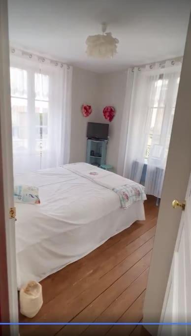 Montemboeuf Centre Town House Free Wifi Villa Bagian luar foto