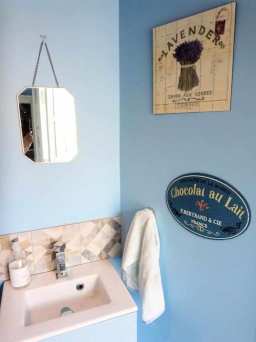 Montemboeuf Centre Town House Free Wifi Villa Bagian luar foto