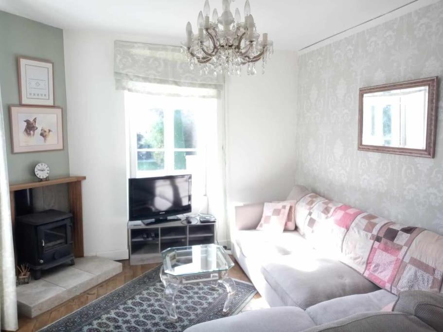 Montemboeuf Centre Town House Free Wifi Villa Bagian luar foto